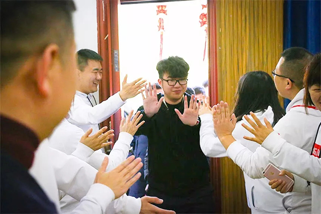 2.webp.jpg 2.webp.jpg